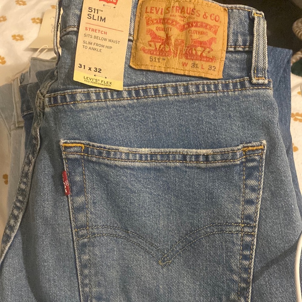 Levi 511